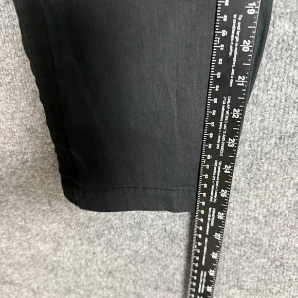 Chicos Pants Womens 1.5 10 Black Linen Cotton Stretch Cargo Crop Elastic Waist - Picture 11 of 15